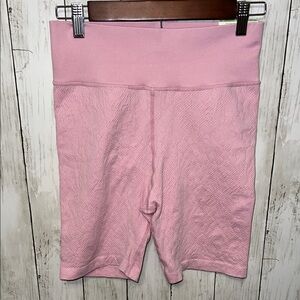 Aerie Offline Bike Short High Rise 7” Ins. Size Medium NWT Pink Floral Embossed